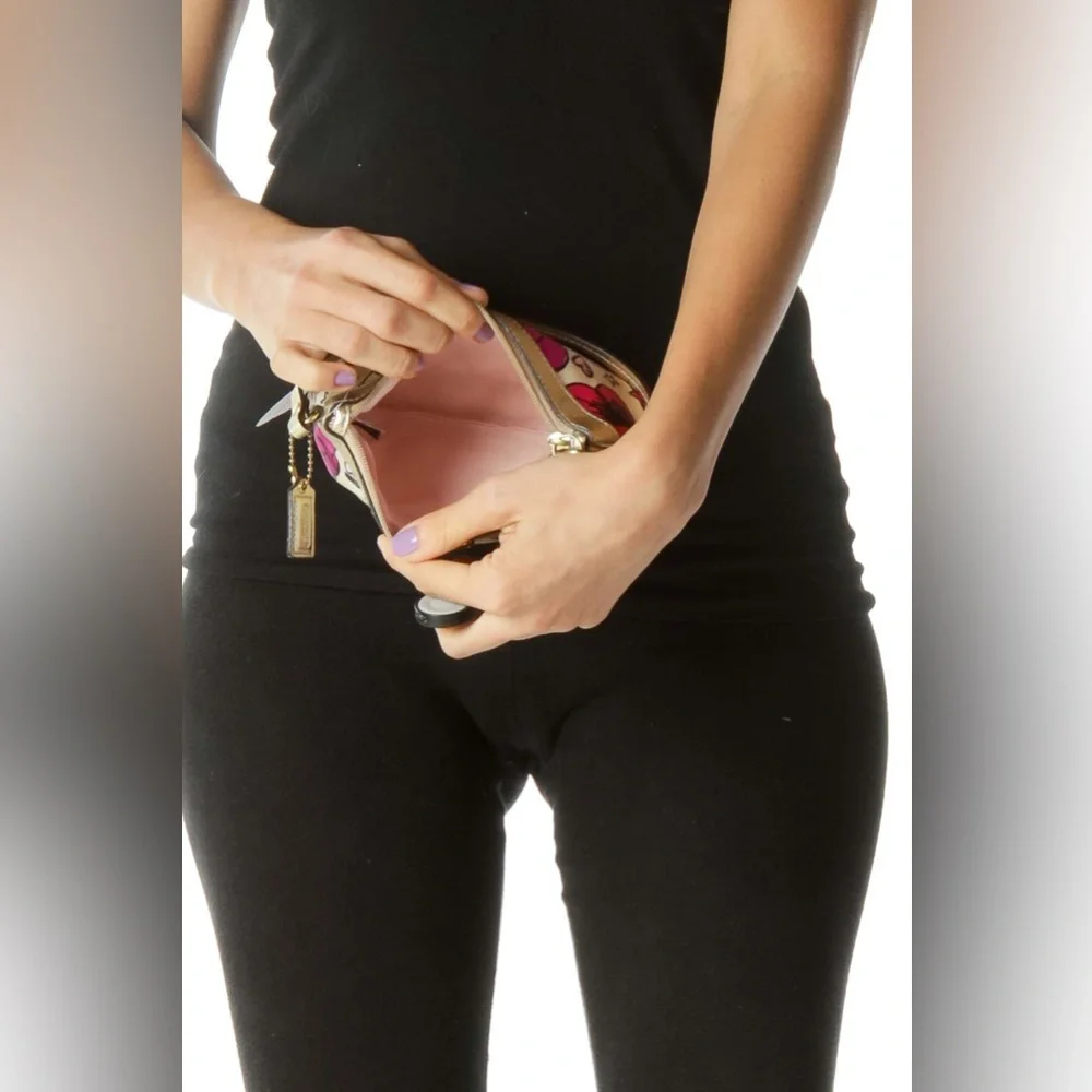 NWT Coach Poppy Kyra Wristlet in Beige/Pink Purple Floral Pattern - Picture 5 of 8